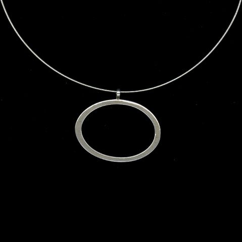 Single Oval – Horizontal Necklace (OvN-2)