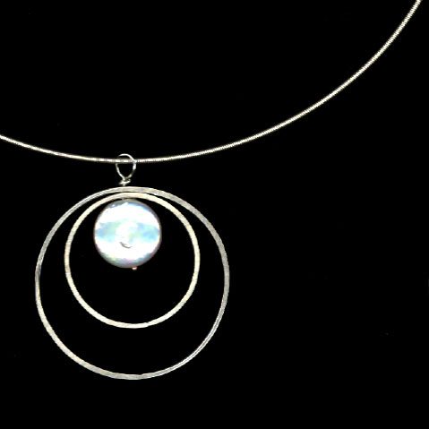 Large 2 ring pendant w/coin pearl OrbP-01